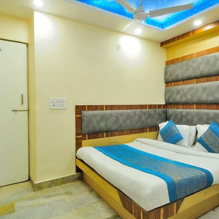 Hotel Lahorimal Deluxe Új-Delhi Kültér fotó