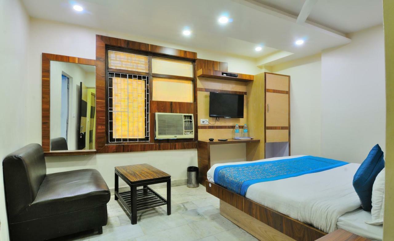 Hotel Lahorimal Deluxe Új-Delhi Kültér fotó